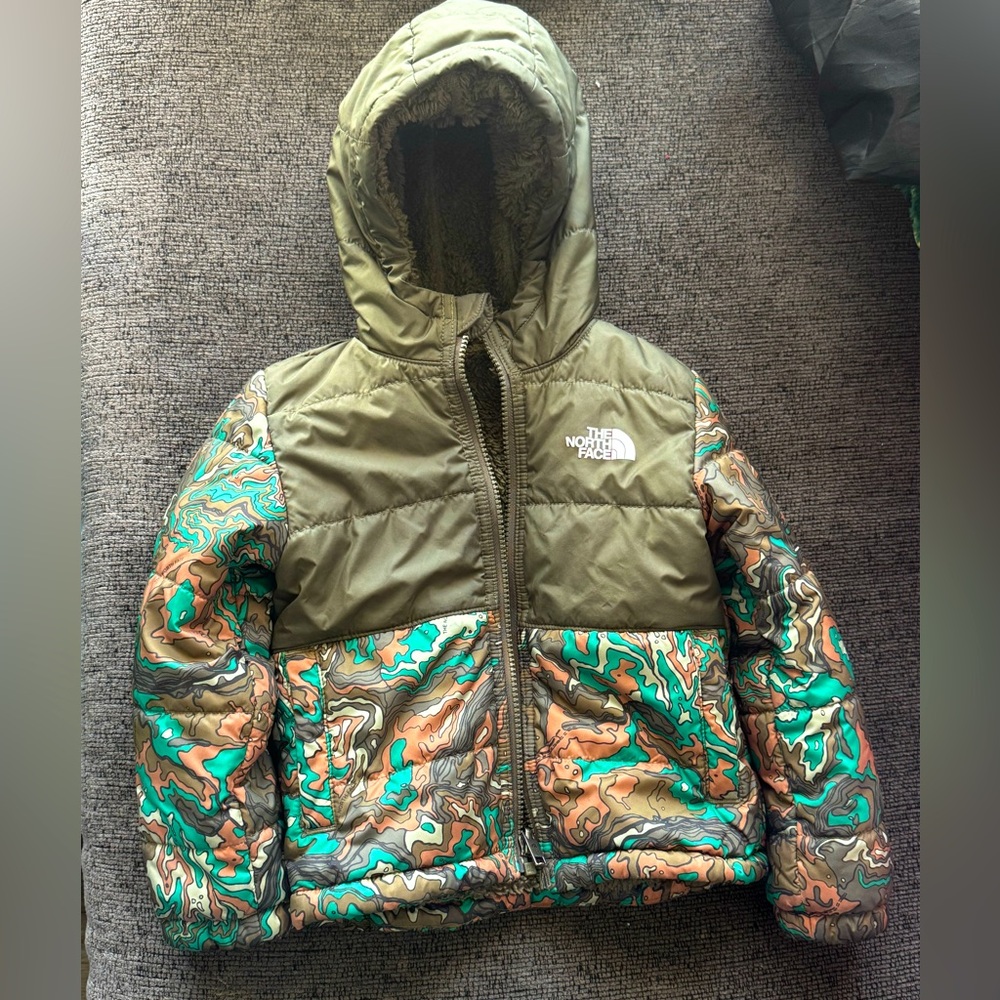 Toddler Boy’s North face puffer coat